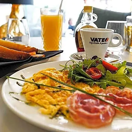 On The Massena! Free Breakfast 4* Nice